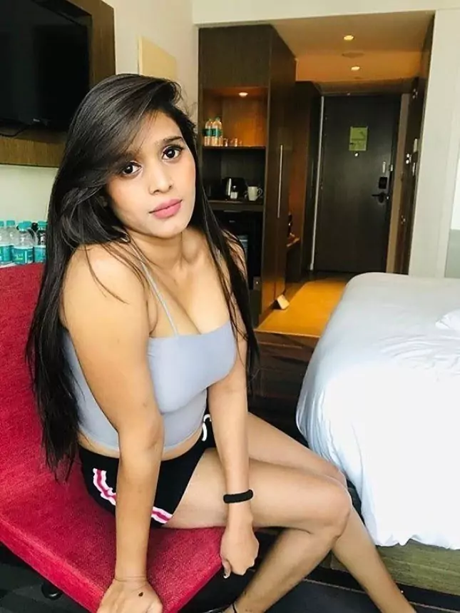 कॉल गर्ल्स सर्विस  मंगकोलेम्बा